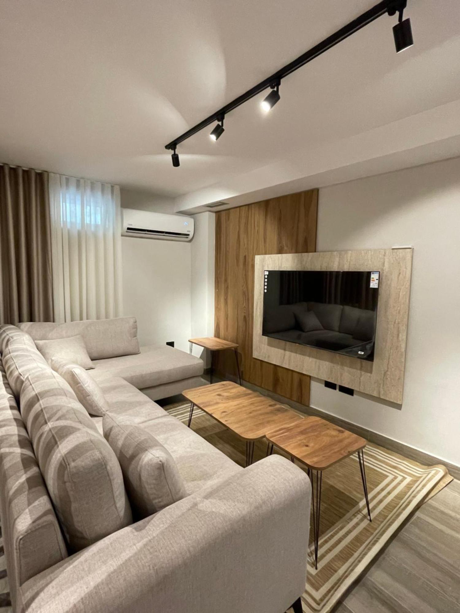 Tirana Elite Apartments Esterno foto