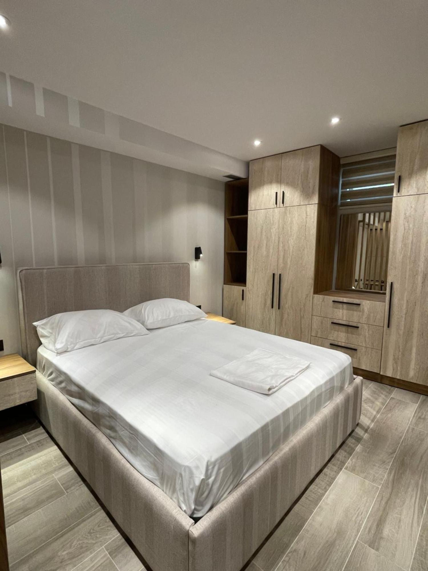Tirana Elite Apartments Esterno foto